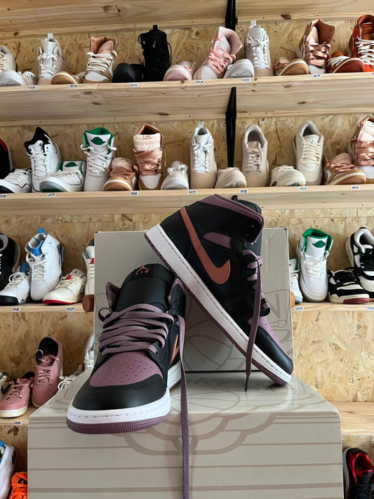 AIR JORDAN 1 MID SE LARANJA SKY #45