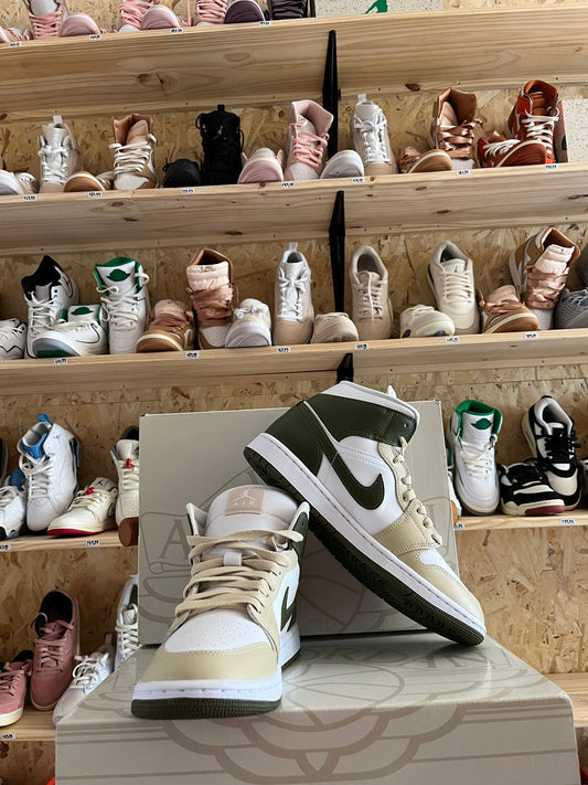 AIR JORDAN MID 1 OLIVE #42
