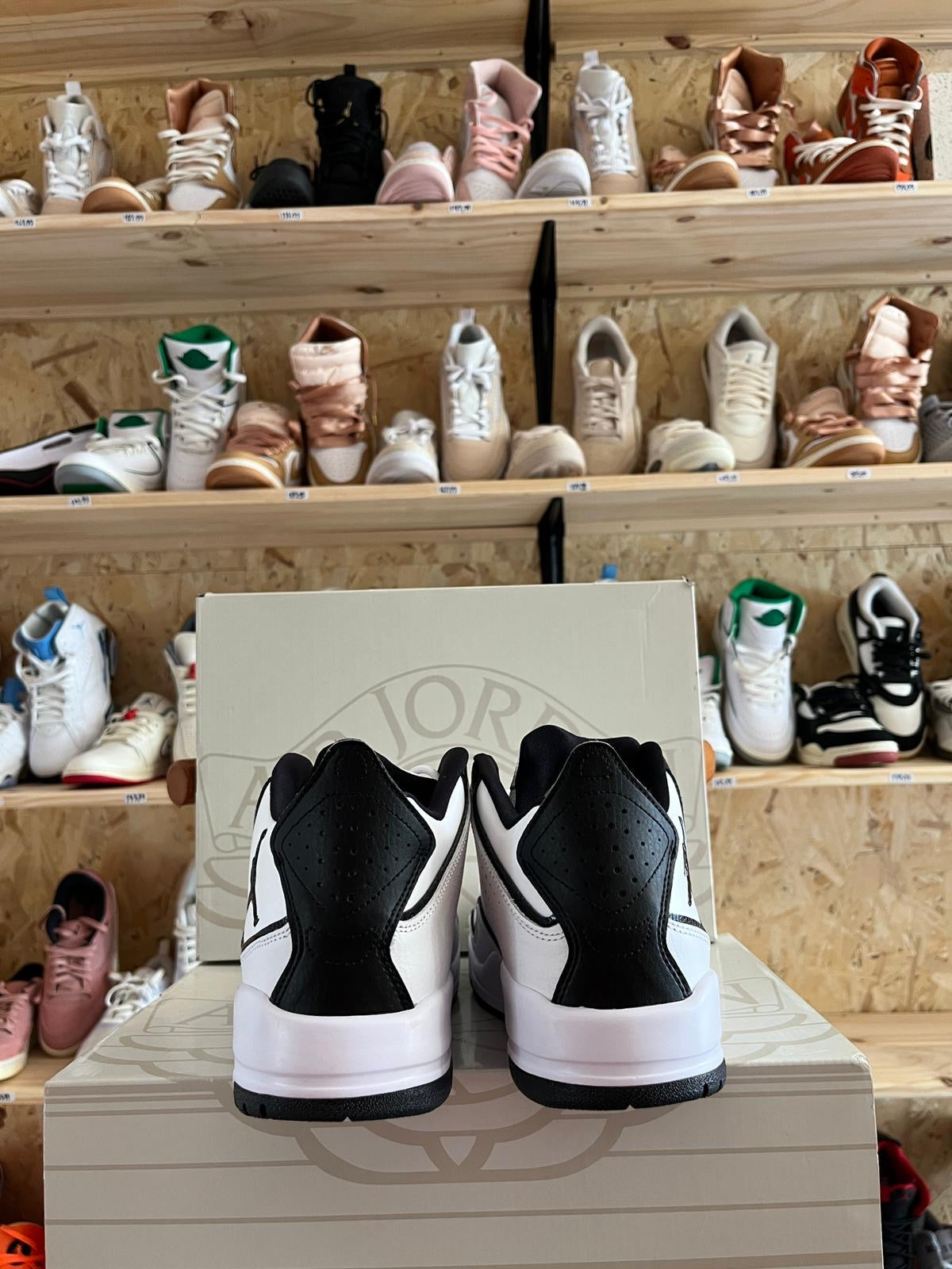 AIR JORDAN court side 23