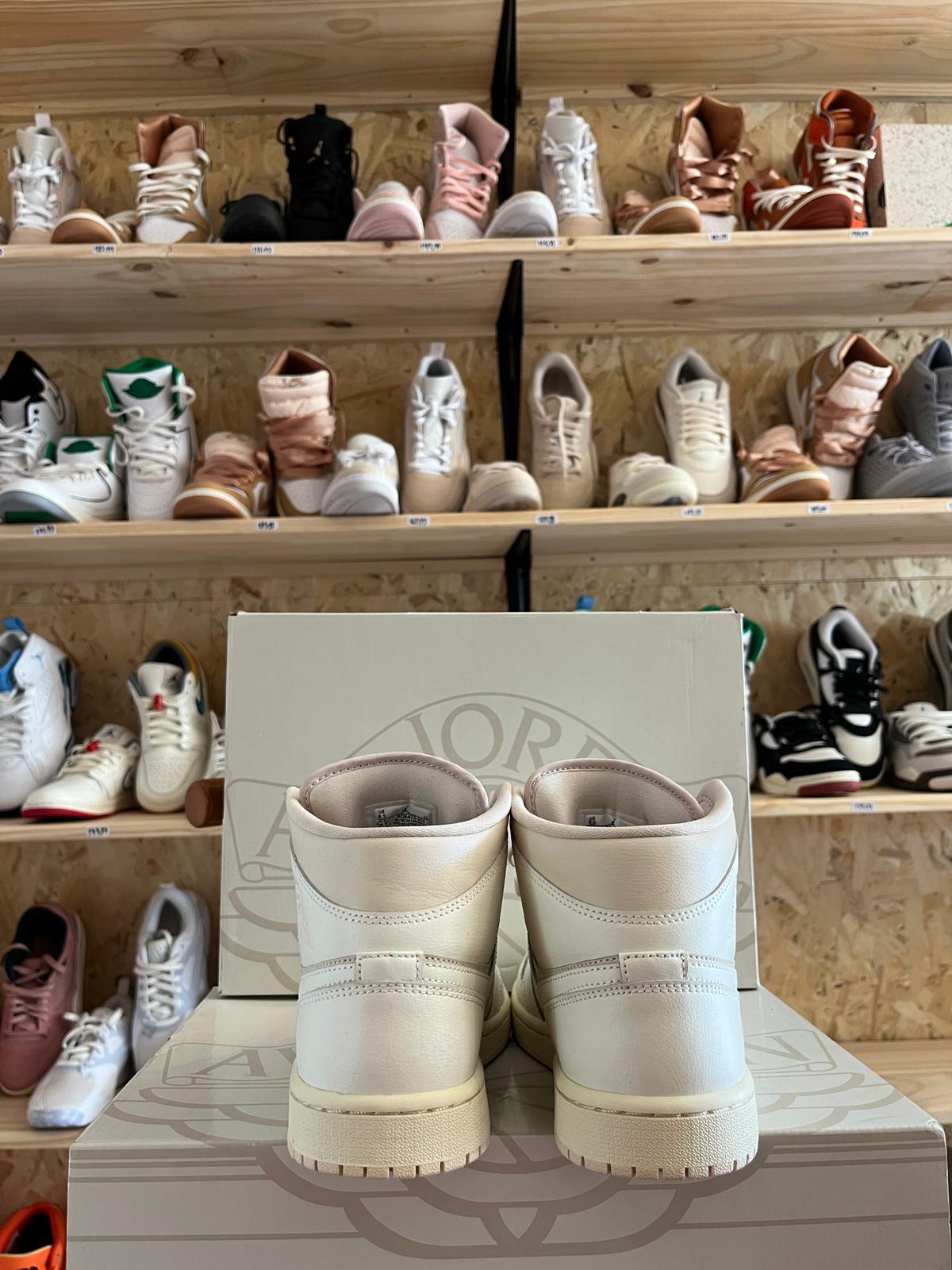 AIR JORDAN MID 1 #40