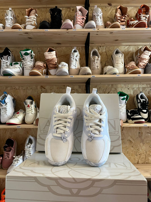 AIR JORDAN HEIR ( FEMENINO ) #39
